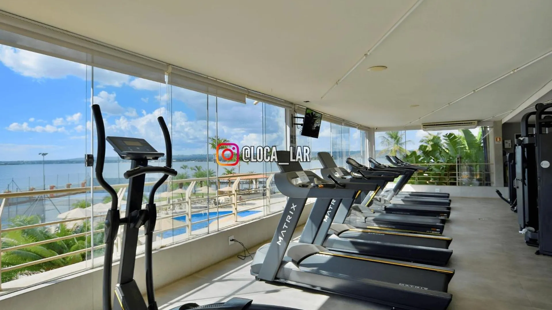 Flat 313 Beira Lago Em Brasília 0*,  Brasil